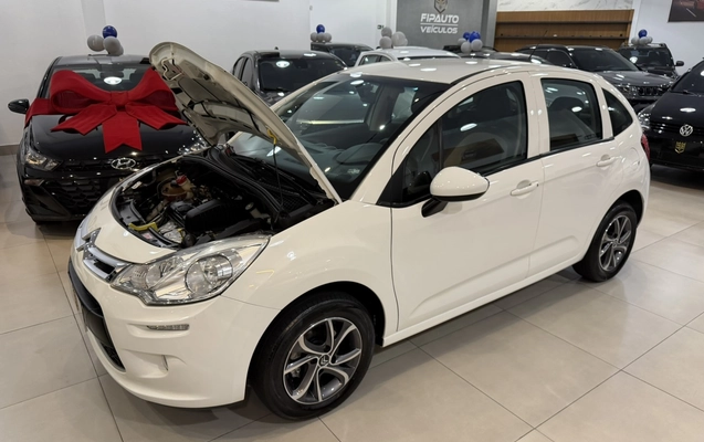 imagem-https://www.socarrao.com.br/sc-vehicle-images-prod/2471074/1783306975962-5_031748.jpg