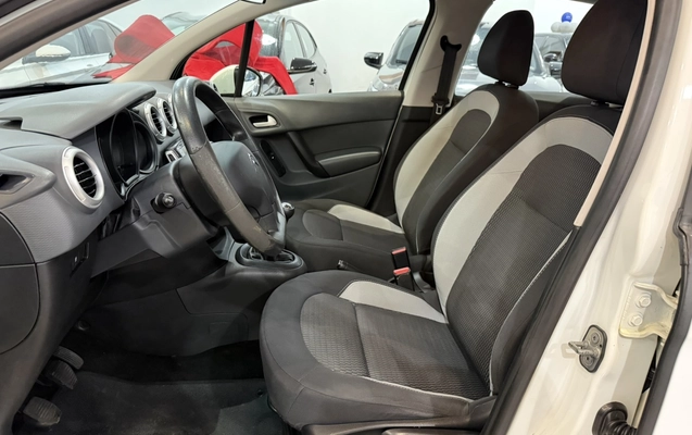imagem-https://www.socarrao.com.br/sc-vehicle-images-prod/2471074/1783306975974-9_031748.jpg