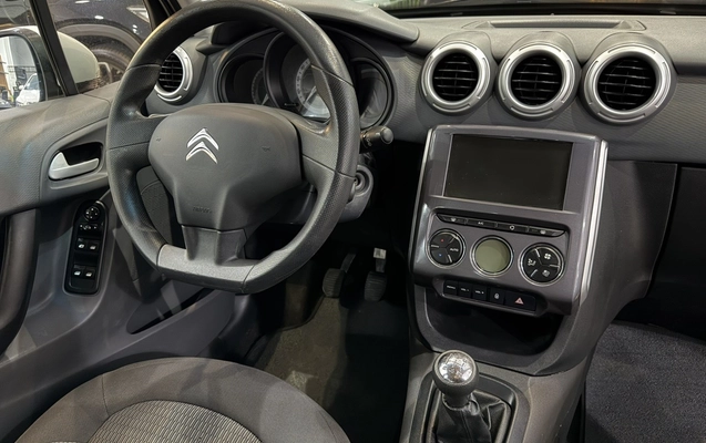 imagem-https://www.socarrao.com.br/sc-vehicle-images-prod/2471074/1783306975978-10_031748.jpg