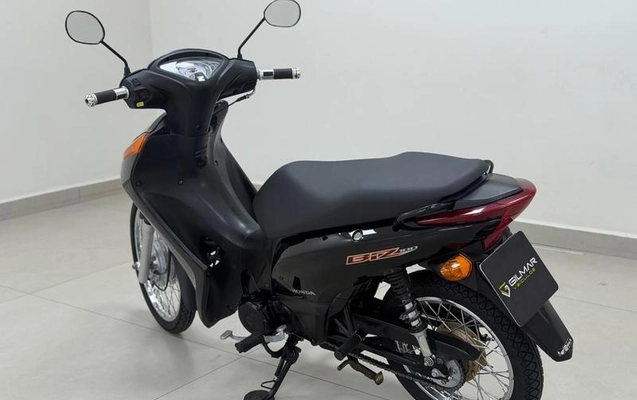 imagem-https://www.socarrao.com.br/sc-vehicle-images-prod/2476914/1784382230222-8173835_2_B_b96cebec0d.jpeg