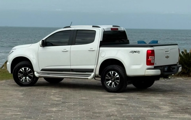 imagem-https://www.socarrao.com.br/sc-vehicle-images-prod/2477200/1783338263942-V2hhdHNBcHAgSW1hZ2UgMjAyNi0wNi0wMSBhdCAxNC4yNS4wMyAoMSkuanBlZw.jpeg