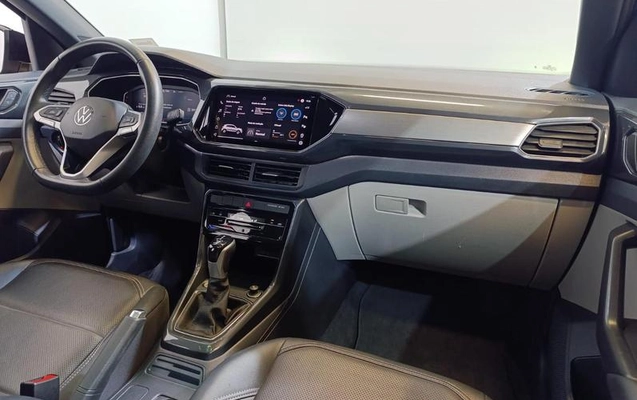 imagem-https://www.socarrao.com.br/sc-vehicle-images-prod/2477763/1789173361584-8250854_19_B_82db2bd688.jpeg