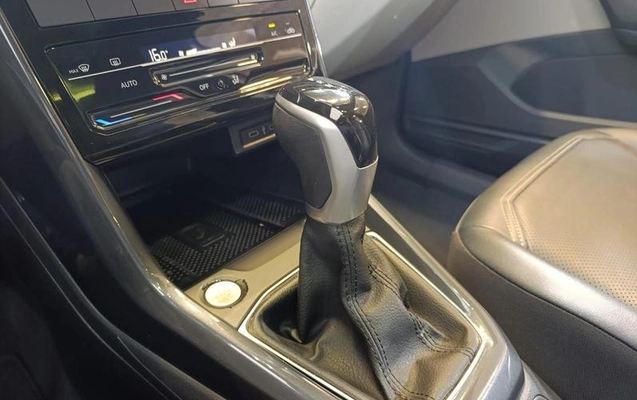imagem-https://www.socarrao.com.br/sc-vehicle-images-prod/2477763/1789173361593-8250854_2_B_fba9551f0c.jpeg