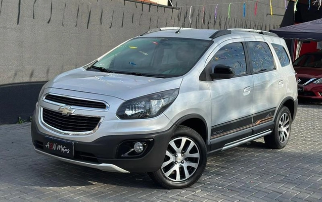 imagem-https://www.socarrao.com.br/sc-vehicle-images-prod/2477802/1785867540887-8250843_8_B_350aad6913.jpeg