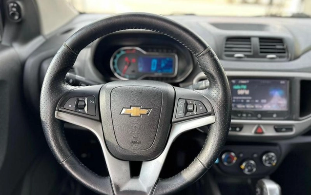 imagem-https://www.socarrao.com.br/sc-vehicle-images-prod/2477802/1785867540891-8250843_8_B_cf9626ef92.jpeg
