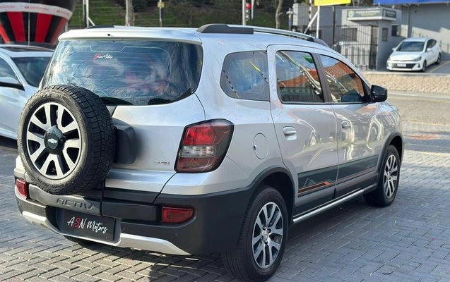 imagem-https://www.socarrao.com.br/sc-vehicle-images-prod/2477802/1785867540895-8250843_4_B_adc0f22565.jpeg