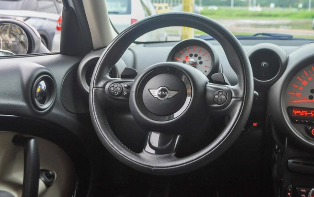 imagem-https://www.socarrao.com.br/sc-vehicle-images-prod/2479484/1783347198249-5da66ac001374ef4bd77800908a7ccb6_1783104022599.jpg