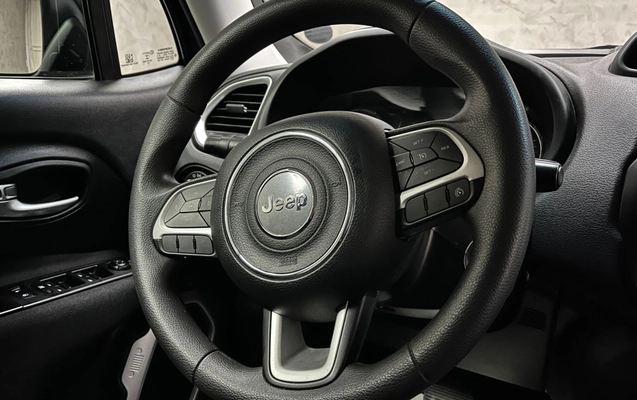 imagem-https://www.socarrao.com.br/sc-vehicle-images-prod/2479819/1783348418393-126df389-c20f-4138-af18-6475ca1cf8d0.jpg