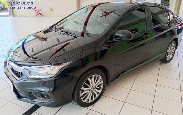 imagem-https://www.socarrao.com.br/sc-vehicle-images-prod/2479835/1789044230332-1230860.jpg