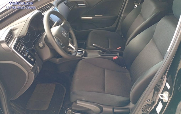 imagem-https://www.socarrao.com.br/sc-vehicle-images-prod/2479835/1789044230336-1230864.jpg