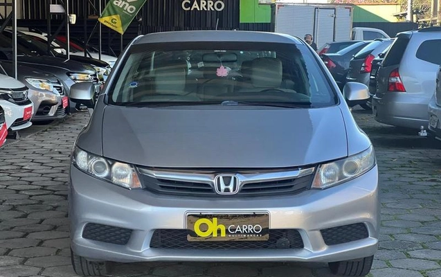 imagem-https://www.socarrao.com.br/sc-vehicle-images-prod/2480116/1783543674814-8251733_12_B_e0e7579dd5.jpeg