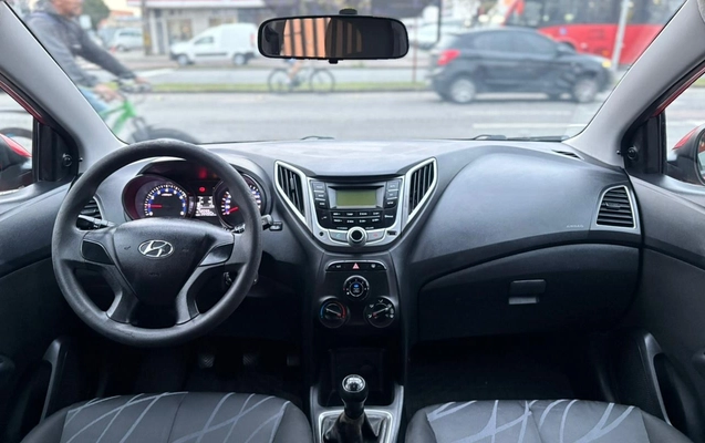 imagem-https://www.socarrao.com.br/sc-vehicle-images-prod/2480221/1783349981527-V2hhdHNBcHAgSW1hZ2UgMjAyNi0wNy0wNCBhdCAwOS4xOS4xOSAoMSkuanBlZw.jpeg