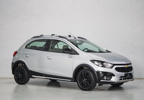 Chevrolet Onix 2019 Prata — foto 1 de 3