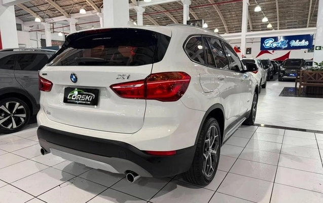 imagem-https://www.socarrao.com.br/sc-vehicle-images-prod/2481148/1789071833002-8234896_14_B_df005149a2.jpeg