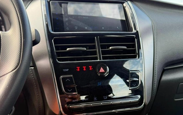 imagem-https://www.socarrao.com.br/sc-vehicle-images-prod/2481844/1790952357767-8251539_7_B_18a2da7546.jpeg