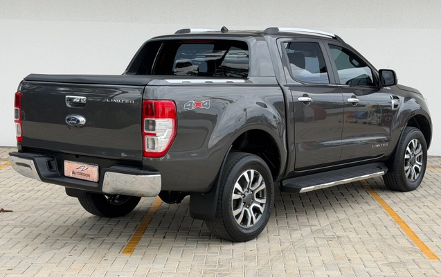 imagem-https://www.socarrao.com.br/sc-vehicle-images-prod/2482075/1783358059777-7d212c5b-5409-45de-96b7-585785ccc18a.jpg