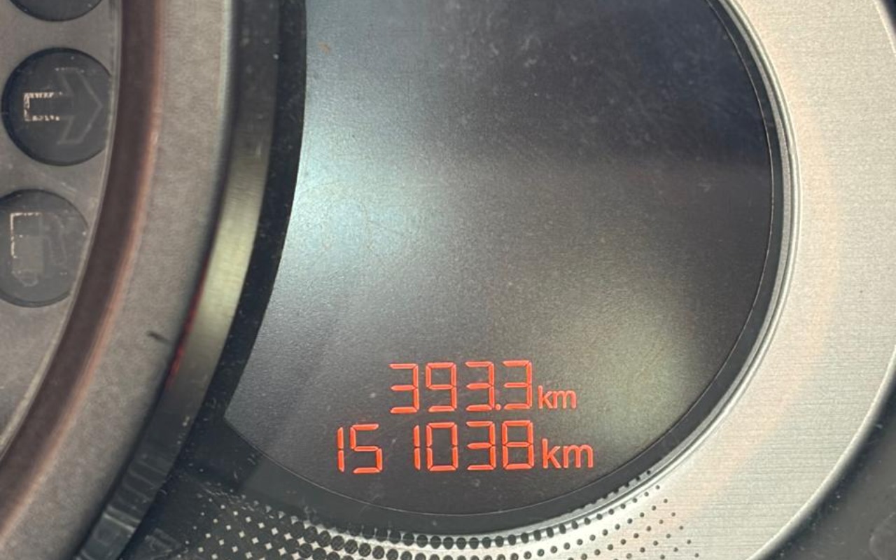 imagem-https://www.socarrao.com.br/sc-vehicle-images-prod/2482233/1786385405176-V2hhdHNBcHAgSW1hZ2UgMjAyNi0wOC0xMCBhdCAxNS4wNC4yMyAoMykuanBlZw.jpeg