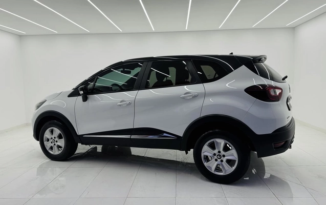 imagem-https://www.socarrao.com.br/sc-vehicle-images-prod/2482375/1783359406022-vehicle_image_1783359210_bc062ae452f02730ee2aa82c7eb533e8.jpeg
