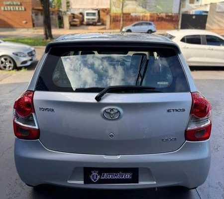 imagem-https://www.socarrao.com.br/sc-vehicle-images-prod/2482674/1783452639267-7931844_7_B_ddf80c5a5f.jpeg