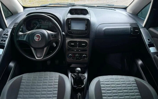 imagem-https://www.socarrao.com.br/sc-vehicle-images-prod/2482827/1788011771920-8246930_13_B_21122bc787.jpeg