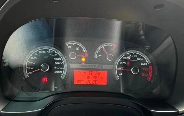 imagem-https://www.socarrao.com.br/sc-vehicle-images-prod/2482827/1788011771935-8246930_5_B_77f7eb4ff8.jpeg