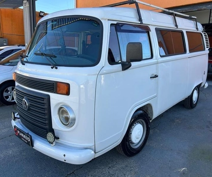 Volkswagen Kombi 2012 Branco — foto 1 de 3