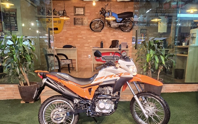 imagem-https://www.socarrao.com.br/sc-vehicle-images-prod/2483281/1783363311683-qa5BwuliQJ0sX4FTUEfYUhDz9QV0AW3H.jpg