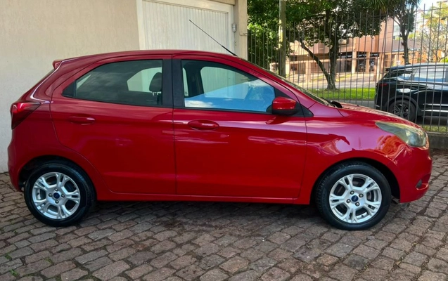 imagem-https://www.socarrao.com.br/sc-vehicle-images-prod/2483356/1783364279270-gb-e24125e.jpeg