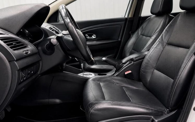 imagem-https://www.socarrao.com.br/sc-vehicle-images-prod/2483672/1785462039898-7634675_15_B_a9ae8d1eda.jpeg
