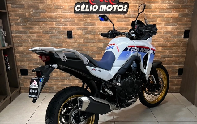 imagem-https://www.socarrao.com.br/sc-vehicle-images-prod/2483841/1787924881389-1cb766e68cf545cd90e37807df07e755_1783521227724.jpg