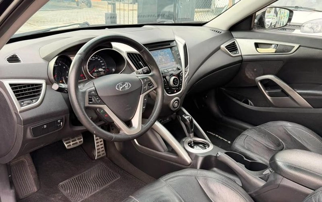 imagem-https://www.socarrao.com.br/sc-vehicle-images-prod/2483851/1789218728862-8087718_7_B_1b3984d335.jpeg