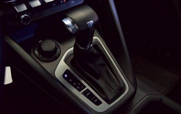 imagem-https://www.socarrao.com.br/sc-vehicle-images-prod/2483909/1791234181875-8253579_16_B_37cd136e07.jpeg