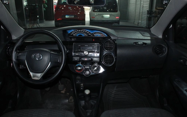 imagem-https://www.socarrao.com.br/sc-vehicle-images-prod/2483942/1791466256781-gb-dd746f8.jpg