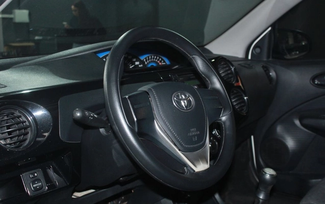 imagem-https://www.socarrao.com.br/sc-vehicle-images-prod/2483942/1791466256782-gb-5ac853d.jpg