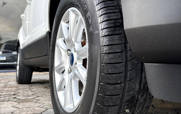 imagem-https://www.socarrao.com.br/sc-vehicle-images-prod/2484141/1783367328672-8f766af9688d4e7087f6531236628eb5_1783361473493.jpg