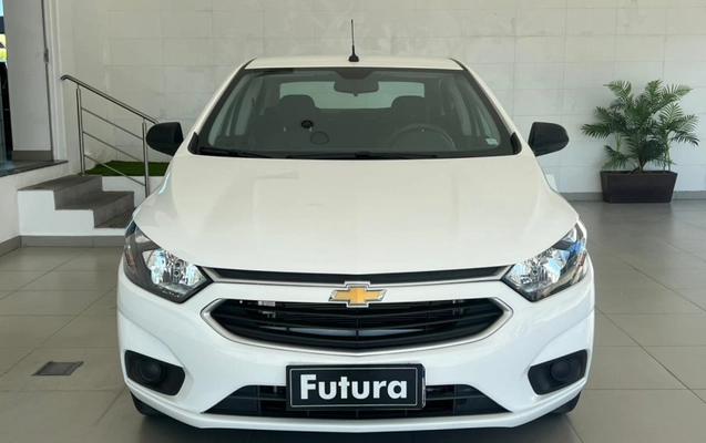imagem-https://www.socarrao.com.br/sc-vehicle-images-prod/2484360/1789770836735-C1Ls2zvhwHBzY97T1uc91YqWvRnu1oYJ.jpg