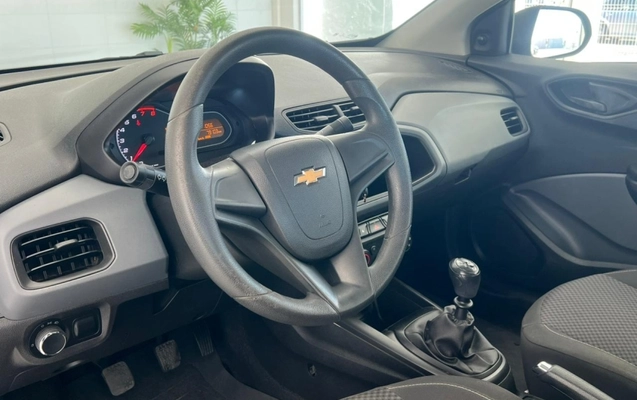 imagem-https://www.socarrao.com.br/sc-vehicle-images-prod/2484360/1789770836739-zDKcBIXXxTbYiYKfyhsGBYwewsSqbRDY.jpg