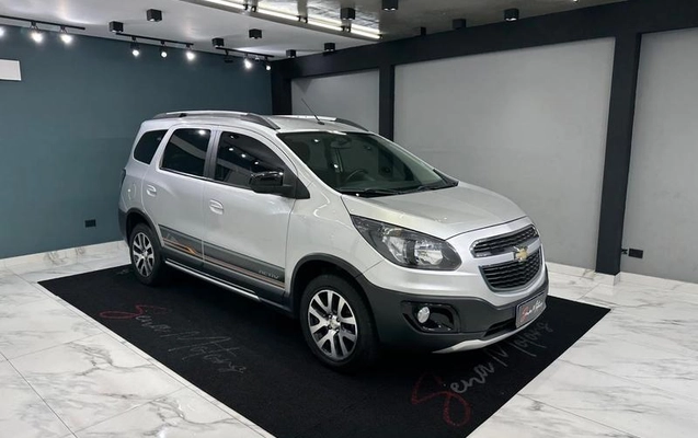 imagem-https://www.socarrao.com.br/sc-vehicle-images-prod/2484384/1789661589545-8195279_1_B_29bce23491.jpeg