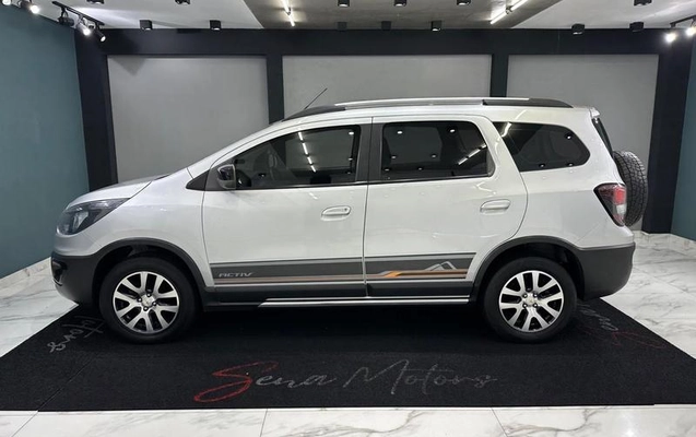 imagem-https://www.socarrao.com.br/sc-vehicle-images-prod/2484384/1789661589551-8195279_6_B_89c0da9f28.jpeg