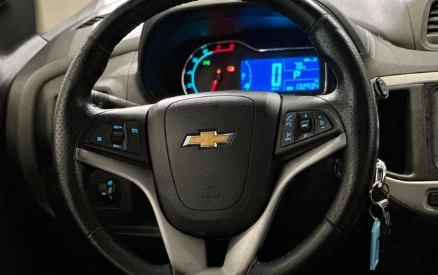 imagem-https://www.socarrao.com.br/sc-vehicle-images-prod/2484384/1789661589562-8195279_15_B_818af5b879.jpeg