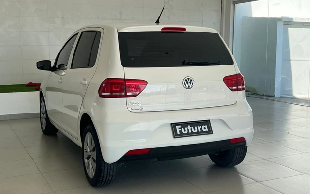 imagem-https://www.socarrao.com.br/sc-vehicle-images-prod/2484475/1789770730596-25xsCULvbFySS5hDshvei8pSaZIIqNH4.jpg
