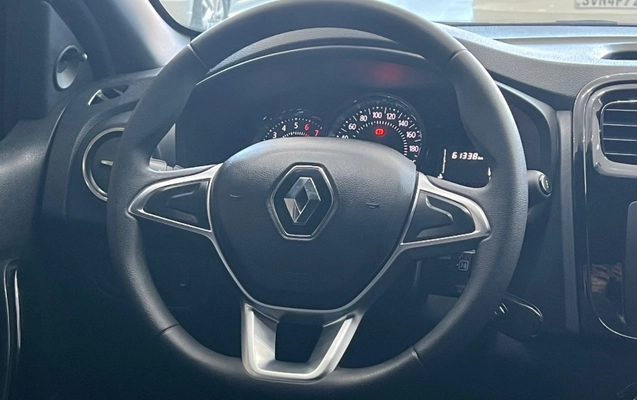 imagem-https://www.socarrao.com.br/sc-vehicle-images-prod/2484637/1789770611122-XGBFSM4bFwEnCRCp19KpcDh92ooHq22E.jpg