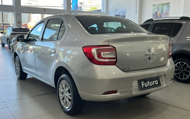 imagem-https://www.socarrao.com.br/sc-vehicle-images-prod/2484650/1789770601436-XtoEb8EINxrutX00Jg8egvkNM6FYQJI5.jpg