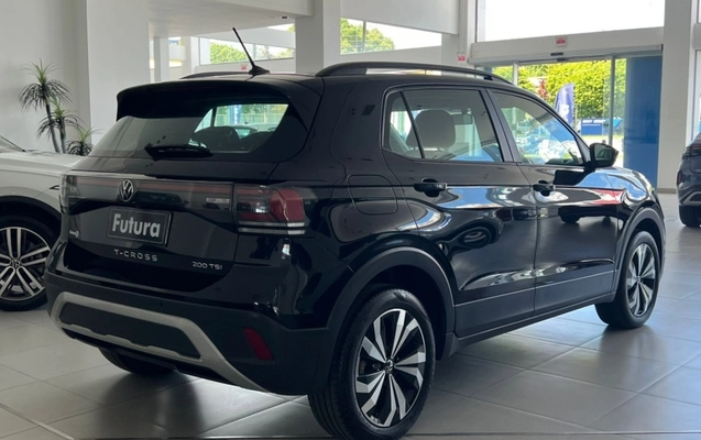 imagem-https://www.socarrao.com.br/sc-vehicle-images-prod/2484671/1789770528931-XekVFSHytazp2xuHgEjSyRZyToMuRqzB.jpg