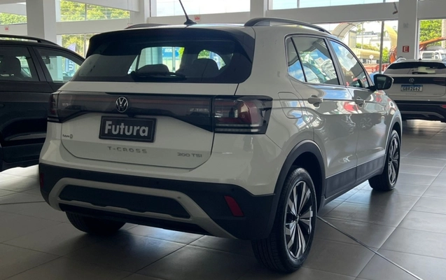 imagem-https://www.socarrao.com.br/sc-vehicle-images-prod/2484676/1789770518562-EipDM0Tx90Q8e07k0q2qzPBrZn93OUQn.jpg
