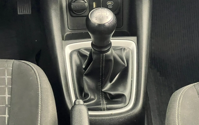imagem-https://www.socarrao.com.br/sc-vehicle-images-prod/2484702/1789770449816-crqHjdCgIG5eKTbb12d80rGOduE2GuaF.jpg