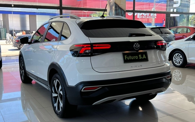 imagem-https://www.socarrao.com.br/sc-vehicle-images-prod/2484710/1789770430671-E1OYzt00VjvmcT8rKigtHgVTZ58fKXpW.jpg