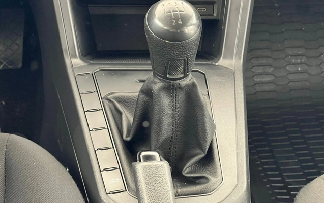 imagem-https://www.socarrao.com.br/sc-vehicle-images-prod/2484730/1789770390421-X4GxI33wkdS0lOdIA3WOArW2vdt0nsBL.jpg
