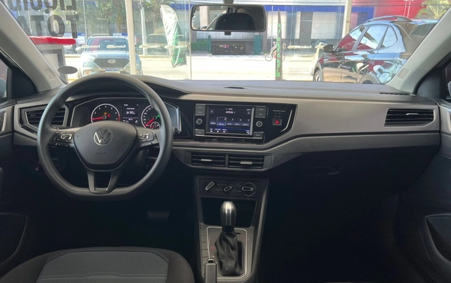 imagem-https://www.socarrao.com.br/sc-vehicle-images-prod/2484732/1789770374965-E0PqX4u6cw7x0LggZbRfNhJtSVeFiamR.jpg