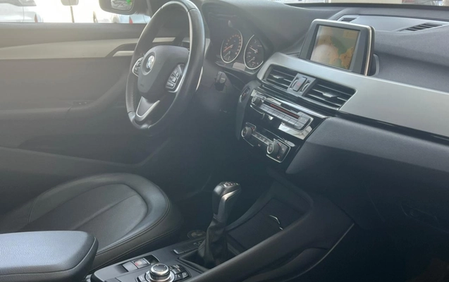 imagem-https://www.socarrao.com.br/sc-vehicle-images-prod/2484735/1789770355357-5fNg5PrB950zrjKyHrDhZLKO6B3x8mBZ.jpg